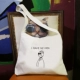Не знаю, белая сумка Crossbody (с молнией)