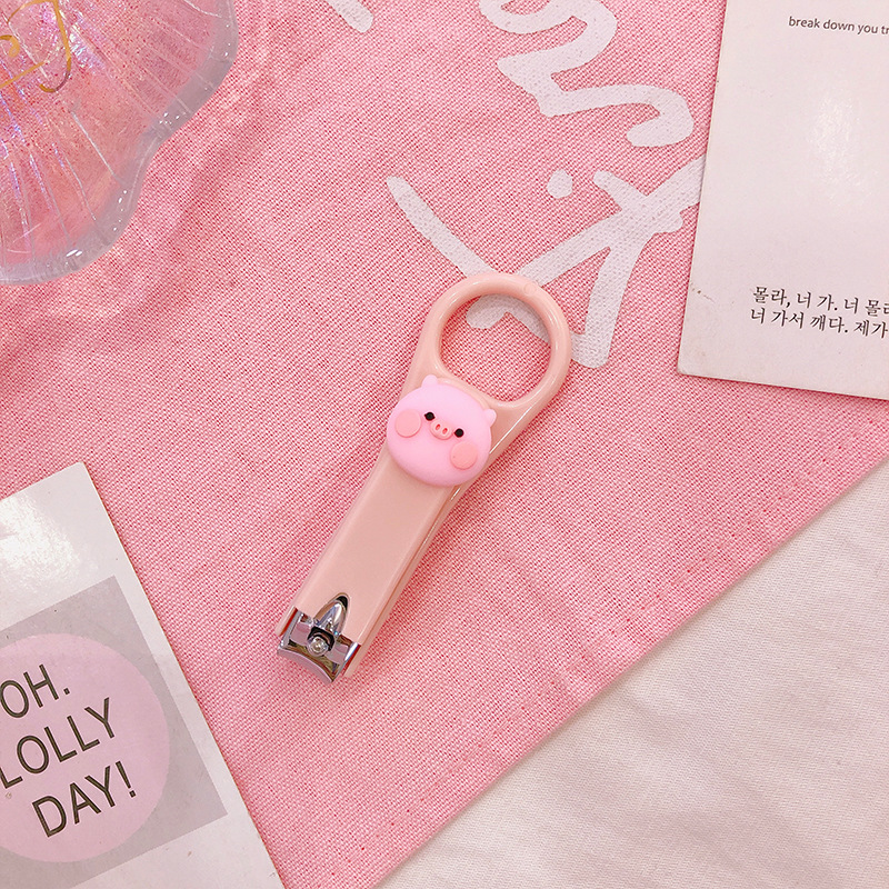 Foundation PigCartoon Nail clippers girl student lovely originality baby baby girl Single pack children trumpet Portable nail cutters