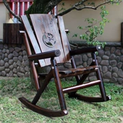 Bàn ghế gỗ carbon rắn và lắp ráp ghế xích đu carbonized hạnh phúc ông già ban công ban công sân cafe Nội thất ngoài trời Mỹ - Bàn ghế ngoài trời / sân