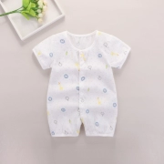 Quần áo sơ sinh cho bé mùa hè jumpsuit siêu mỏng nữ bé nam tay ngắn tu sĩ gạc sơ sinh lưới màu đỏ dễ thương - Áo liền quần