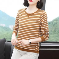 Áo thun cotton nữ trung niên dài tay kẻ cướp áo thun có máu cơ thể thời trang đầu thu đông nữ xuân thu - Áo phông áo phông trơn