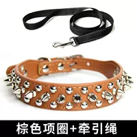 Коричневый костюм с веревкой