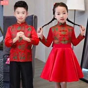 Ngày đầu năm của trẻ em Điệp khúc Quần áo Trang phục Trường mẫu giáo Tiểu học Đọc thuộc màu đỏ Phong cách Trung Quốc Nam và Nữ Trang phục biểu diễn