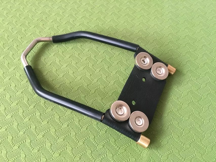 Dark Greycurrency Slingshot Wrist bracket Zhuge arch Square stainless steel Wrist bracket