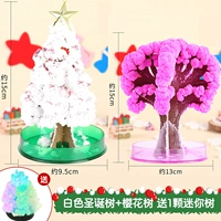 Белая рождественская елка+сакура дерево