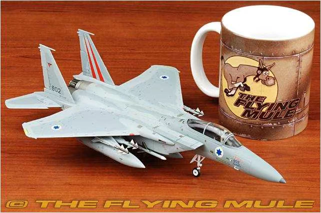 Dí dỏm: Mô hình hợp kim mô phỏng F-C Eagle FC của máy bay chiến đấu F-C Eagle FC của Không quân Israel - Chế độ tĩnh