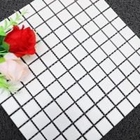 25 белая азиатка