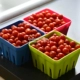 5 капсул из коричневых конфет