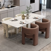 Итальянская сеть красная ins ins wind home restaurant acrylessed rock plate столовая столовая легкая роскошная длинная площадь прозрачный обеденный стол