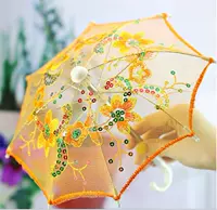 Маленький цвет случайный (диаметр поверхности зонтика 30 см)