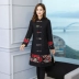 Áo khoác lông nữ trung niên phong cách quốc gia Tang thêu dày cỡ lớn áo dài mẹ mùa đông áo cotton áo khoác tuổi trung niên Phụ nữ cao cấp