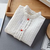 Tùy chỉnh hình trái tim Nút màu đỏ Cô gái Áo sơ mi cotton Tai gỗ nhỏ đứng Cổ áo trẻ em Áo sơ mi mùa xuân và mùa thu - Áo sơ mi quần áo trẻ em nam