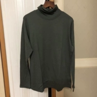 Шерстяной базовый приятный телу трикотажный свитер, высокий воротник