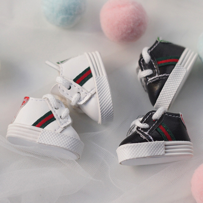 taobao agent BJD shoes sneakers and shoes, 1/6 6 points leather shoes, 6 points, small feet 2 color can be selected full of free shipping