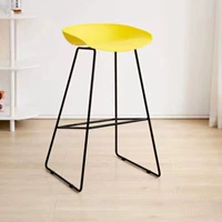 Желтые Черные ноги ПП сидят высотой 65 см высотой