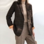 Áo len kẻ sọc nhỏ phù hợp với áo khoác nữ ngắn đoạn 2018 thu đông mới sang trọng phiên bản Hàn Quốc của bộ đồ kẻ sọc phong cách retro áo blazer nữ