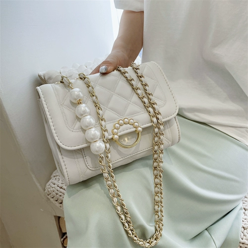 Расширенная маленькая небольшая небольшая сумка, сумка через плечо, универсальная белая цепь, сумка на одно плечо, изысканный стиль, в западном стиле, коллекция 2022