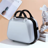 Местная местная серебряная модель Audi продвижение