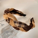 Джинджер проверил Twist Hair Hoop