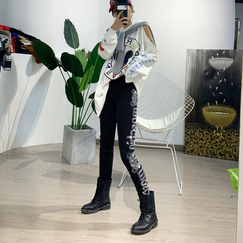 Quần legging nữ châu Âu mặc 2020 mùa xuân và mùa thu chữ mới nóng rhinestone kéo dài là chân đen mỏng chín quần - Khởi động cắt