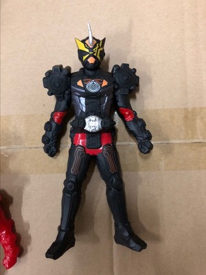 taobao agent 【Move】Wan Dai Kaita Knight Zi-O soft rubber doll three spot special offers