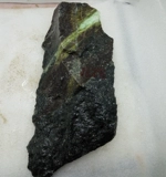 Природная руда из нефрита