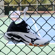 Mizuno bóng chuyền giày nam chuyên nghiệp cao giảm xóc mizuno giày cầu lông đào tạo giày không trượt giày thể thao trong nhà