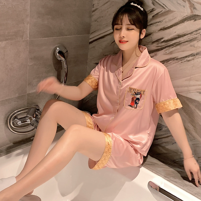 Bộ đồ ngủ lụa băng phụ nữ mùa hè mỏng ngắn tay hai mảnh phù hợp với cô gái Hàn Quốc dễ thương ngọt ngào và dễ thương phục vụ tại nhà Mickey - Bộ Pajama
