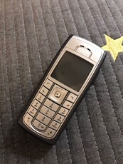 Бывшие в употреблении мобильные телефоны 尾巴诺基亚6230