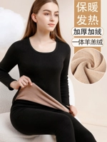 Черный бархатный комплект с круглым воротником