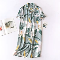 Зеленая лилия