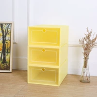 Желтая женщина 31x21,5x12,5 Однозначная цена