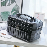 Блестящий черный