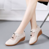 Летняя обувь для матери, танцующие сетчатые дышащие комфортные туфли, мягкая подошва, из натуральной кожи