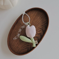 Розовые листья тюльпан