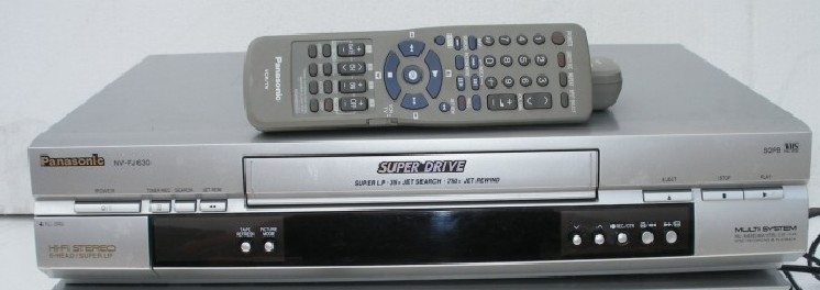 Ϻ ĳҴ FJ630   ڴ 6 ڱ   ǵ 3  尡 S-VHS    ֽϴ.