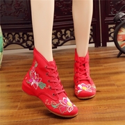 Mùa xuân và mùa hè thêu khởi động trẻ em gió quốc gia cũ Bắc Kinh giày vải giày phẳng giày Hanfu giày ngắn nêm tăng bên trong