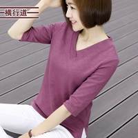 Áo thun cotton tay dài xuân hè 2019 Áo thun nữ cổ rộng phiên bản Hàn Quốc của áo sơ mi mẹ bảy dây cotton hoang dã đầm nữ trung niên