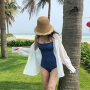 Áo tắm nữ điểm sóng thanh lịch hàng đầu bảo thủ nhỏ ngực đeo vai đơn giản giảm béo bụng nóng mùa xuân thoải mái mới - Bộ đồ bơi One Piece