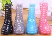 Giày cao cổ đế mềm giúp chống trơn trượt nhẹ xu hướng mùa hè cho nữ - Rainshoes