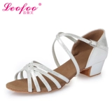 Латинская танцевальная обувь девочка детская мягкая нижняя часть низкой каблуки серебряная фильм серебряный фильм современная танцевальная обувь танцевальная обувь танце