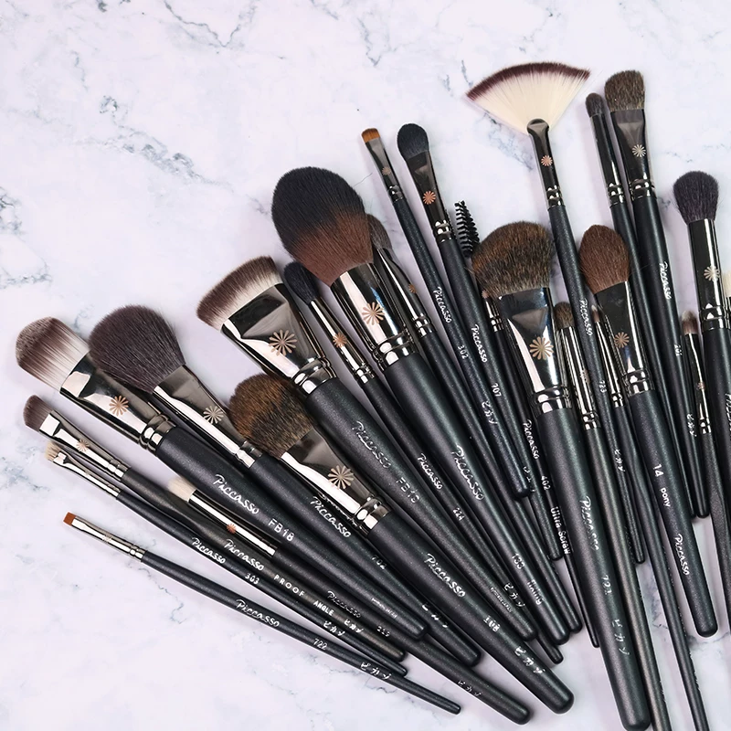 Brush, face blush, highlighter for contouring, full set
