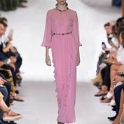 Mùa hè 2019 thời trang mới của phụ nữ Châu Âu và Hoa Kỳ váy cao cấp đầm hoa màu hồng đầm xếp li - Váy dài