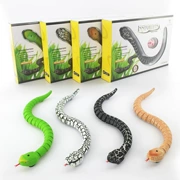 Siêu mô phỏng động vật điều khiển từ xa rắn với sạc USB Toàn bộ hồng ngoại điều khiển từ xa rắn lưỡi có thể thu vào toàn bộ đồ chơi người - Khác