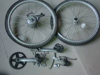 Несколько четырех наборов из четырех наборов японских велосипедов в Shimano (20131217)