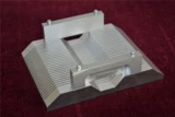 SMD Алюминиевые ингредиенты с высокой коробкой с высокой коробкой прямого вставки.