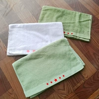 Новые инвентарные полотенца зеленые и белые пятизвездочные открытые огонь. Поглощение поглощения из чистого хлопка военное обучение студент -подарки