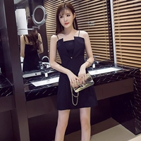 Châu âu và Mỹ phong cách sexy tính khí sling 2018 new ống top dress mở lại strapless từ cổ áo cẩn thận máy váy 	váy chít eo	