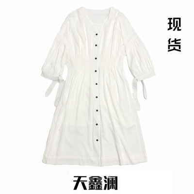 Nấm ăn đất mà còn vào zuimei Qiao chị phong cách Pháp thanh lịch v cổ áo Tencel đầm váy đầm