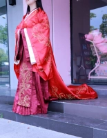 Женская одежда (средняя)